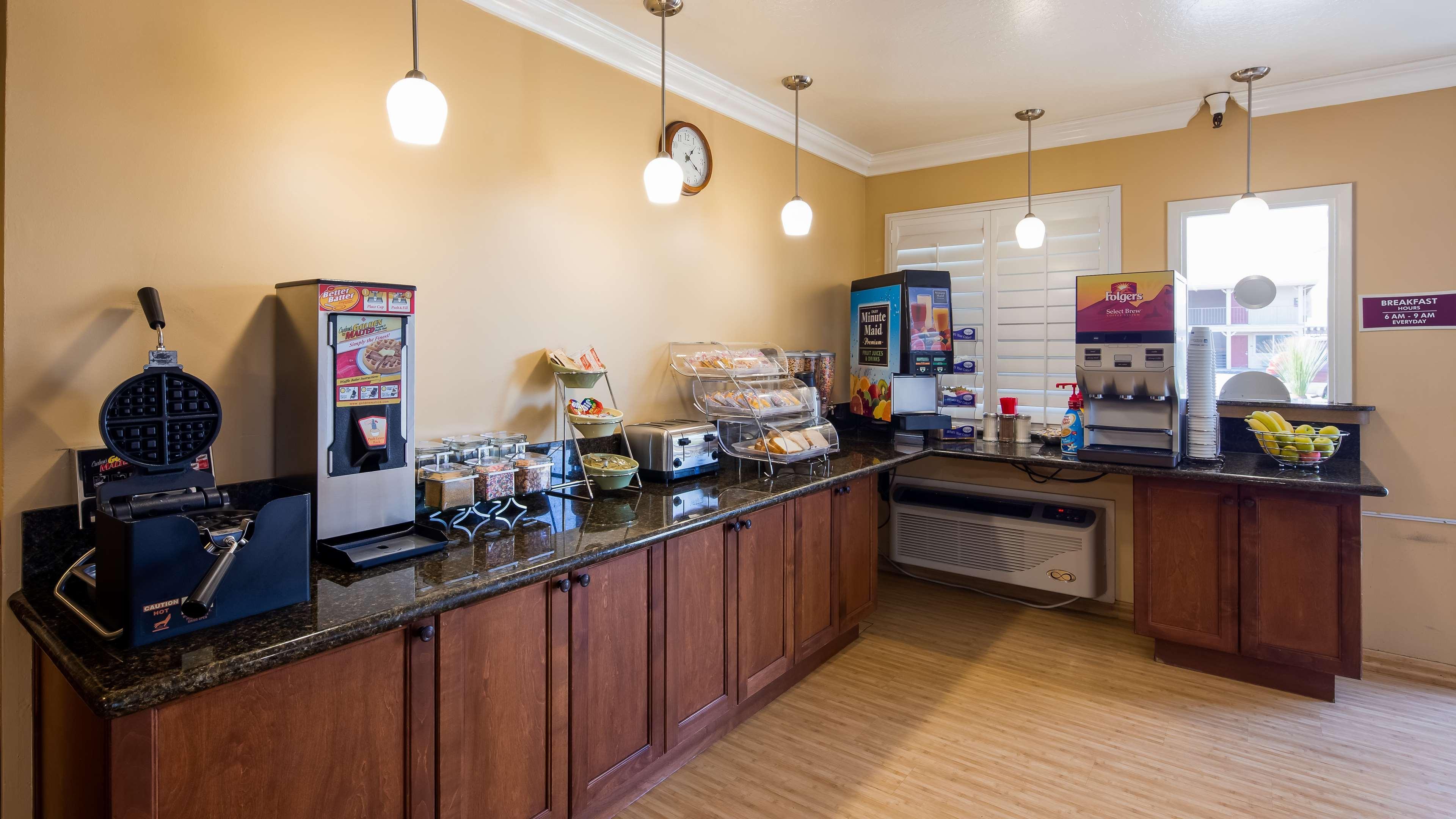 Best Western Hanford Inn Ngoại thất bức ảnh