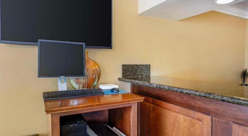 Best Western Hanford Inn Ngoại thất bức ảnh