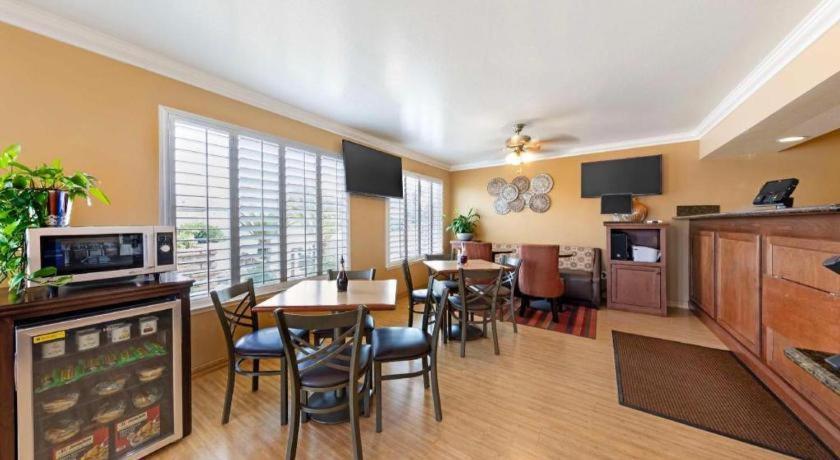 Best Western Hanford Inn Ngoại thất bức ảnh