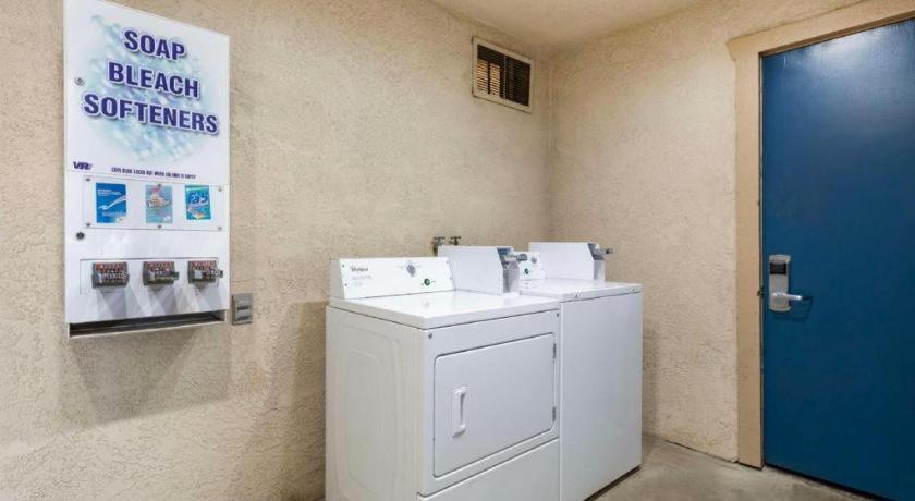 Best Western Hanford Inn Ngoại thất bức ảnh